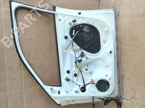 Used Right front door Right front door 39201955 39201955