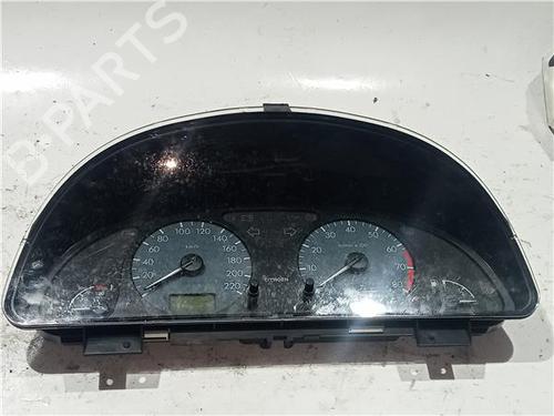 Used Instrument cluster CITROËN XSARA (N1) 1.9 TD (90 hp) 24967536