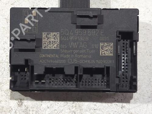 Elektronisk modul SEAT LEON ST (5F8) 2.0 TDI (150 hp) 23903033