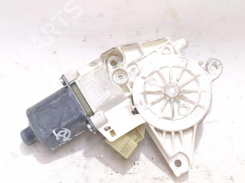 Rudehejsemotor forskærm venstre MERCEDES-BENZ C-CLASS (W204) C 200 CDI (204.007, 204.006) (136 hp) 27928707