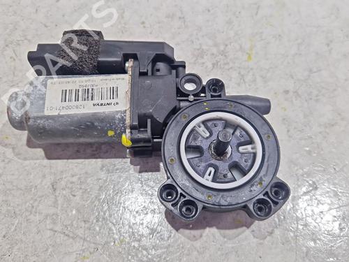 Used Left rear window motor Left rear window motor RENAULT MEGANE II (BM0/1_, CM0/1_) 1.9 dCi (BM0G, CM0G) (120 hp) 33618797 33618797