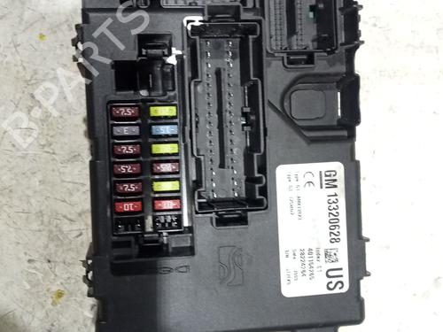 Used Fuse box OPEL CORSA D (S07) [2006-2015]  26613081