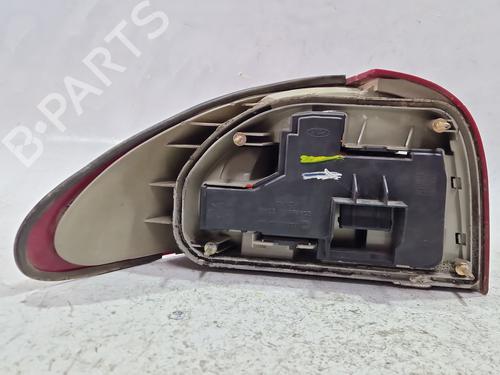 Right taillight FORD MONDEO I Saloon (GBP) 1.8 TD | BP30775757C35 