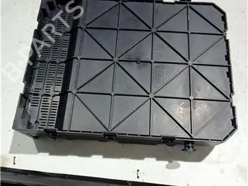 Fuse box PEUGEOT 207 (WA_, WC_) 1.4 HDi | BP23928837E1 