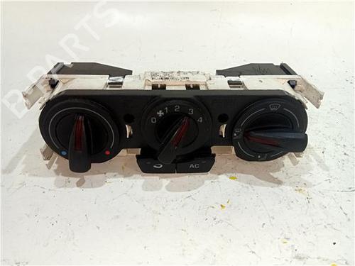 Used Climate control SEAT IBIZA IV (6J5, 6P1) 1.9 TDI (105 hp) 23932303