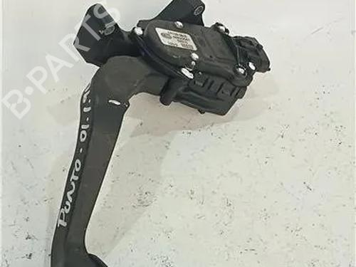 Used Pedal FIAT PUNTO (188_) 1.9 DS 60 (188.031, .051, .231, .251) (60 hp) 23911369