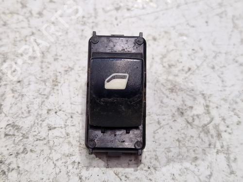 Interrupteur de vitre avant droite CITROËN C4 I (LC_) 1.6 HDi (109 hp) 30770193