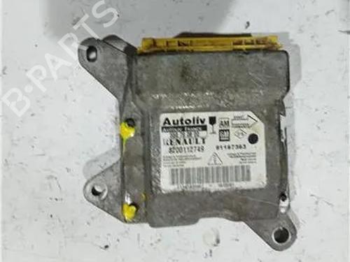 Used ECU airbags RENAULT TRAFIC II Bus (JL) 1.9 dCI 100 (JL0C, JL0K) (101 hp) 23920310