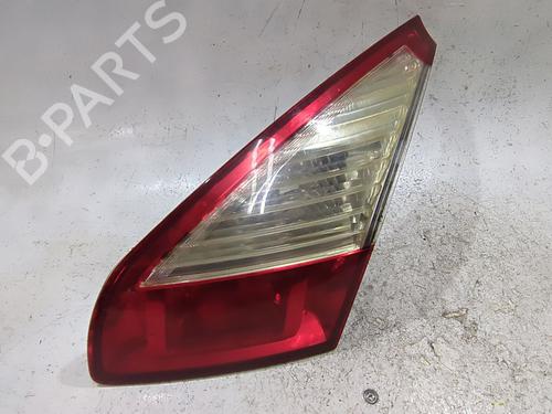 Used Right taillight RENAULT MEGANE III Hatchback (BZ0/1_, B3_) 1.6 16V (BZ0H) (101 hp) 32844639