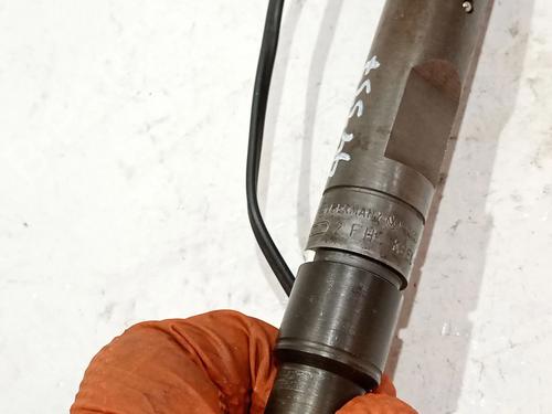 Injector VOLVO V70 I (875, 876) 2.5 TDI | BP25470547M100 