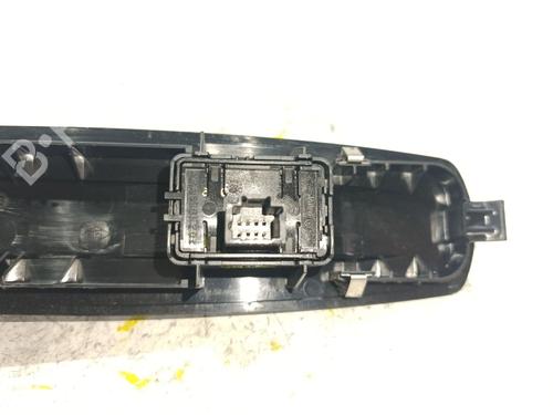 Right front window switch RENAULT SCÉNIC III (JZ0/1_) 1.5 dCi | BP40623835I26 - Image 3