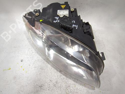 Used Right headlight AUDI A4 B7 (8EC) 2.0 TDI 16V (140 hp) 27866315