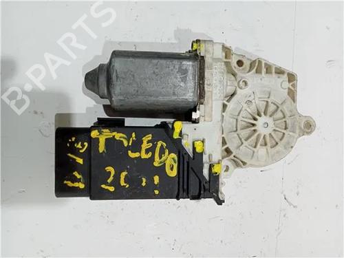 Used Left front window motor SEAT TOLEDO II (1M2) 1.9 TDI (110 hp) 23920365