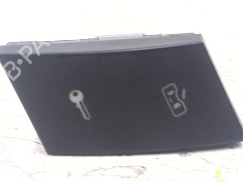 Kombi Kontakt / Stilkkontakt Kombi Kontakt / Stilkkontakt 37714007 37714007