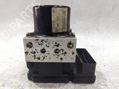 Used ABS pump ABS pump MERCEDES-BENZ C-CLASS (W204) C 220 CDI (204.008) (170 hp) 34152645 34152645