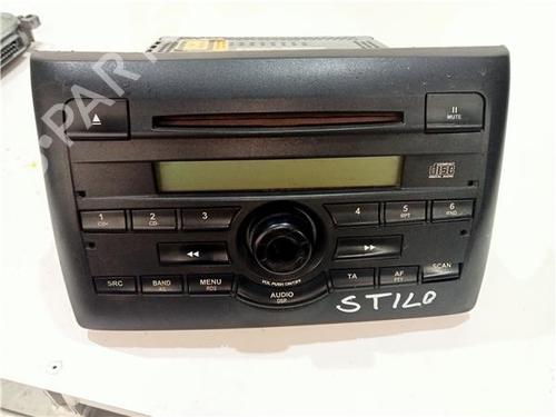 Autoradio FIAT STILO (192_) 1.9 JTD (192_XE1A) (115 hp) 23931017