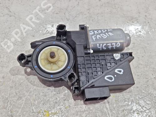 Used Right front window motor Right front window motor SKODA FABIA I Combi (6Y5) 1.4 TDI (70 hp) 34114183 34114183