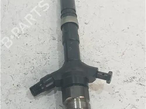 Injector TOYOTA AVENSIS Saloon (_T25_) 2.0 D-4D (CDT250_, CDT250R) | BP23911216M100