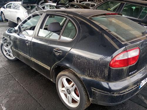 Left tailgate light SEAT LEON (1M1) 1.4 16V | BP39100754C79 - Image 8