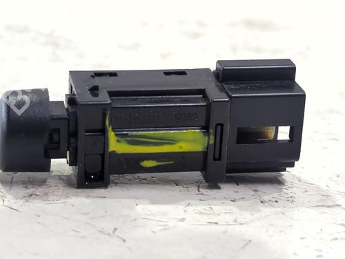 Switch MITSUBISHI ASX (GA_W_) 1.8 DI-D 4WD (GA6W) | BP40279654I30 - Image 2