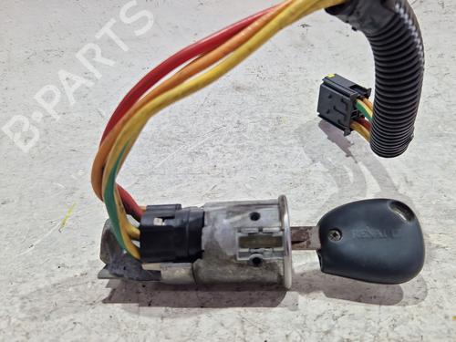 Used Ignition barrel RENAULT MEGANE I Coach (DA0/1_) 1.9 dTi (DA0N) (98 hp) 29876600