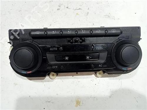 Used Climate control SEAT LEON (1P1) 2.0 TDI 16V (140 hp) 23931656