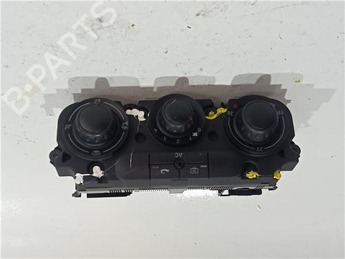 Used Climate control SEAT LEON (1P1) 2.0 TDI 16V (140 hp) 23922738