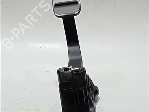 Used Pedal VOLVO V40 Hatchback (525) D2 (120 hp) 23914227