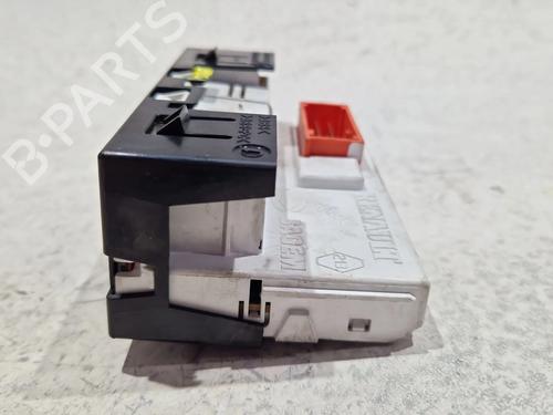 Multifunctionele display RENAULT MEGANE II (BM0/1_, CM0/1_) 1.5 dCi (BM0F, BM0T, BM2B, CM0F, CM0T) | BP29698280C48 