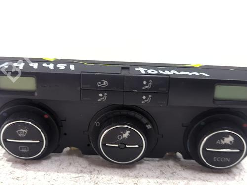 Used Climate control Climate control 39226532 39226532
