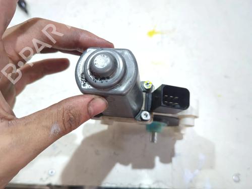 Left front window motor MERCEDES-BENZ C-CLASS (W203) C 220 CDI (203.006, 203.008) | BP27310644E21 