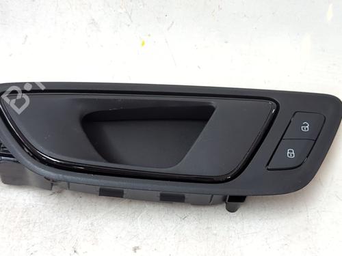 Used Front left interior door handle SEAT LEON ST (5F8) 1.6 TDI 4Drive (110 hp) 26542480