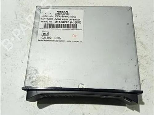 Used Radio NISSAN PRIMERA Hatchback (P12) 2.0 (140 hp) 23929413