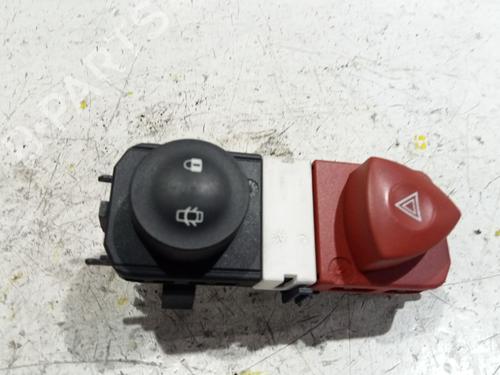 Used Warning switch Warning switch RENAULT SCÉNIC II (JM0/1_) 1.5 dCi (JM1E, JM16) (106 hp) 36766148 36766148