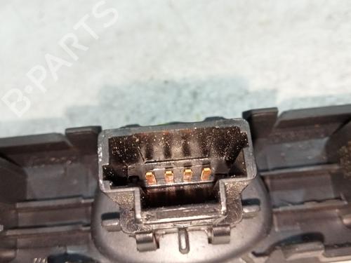 Warnblinkschalter RENAULT CLIO II (BB_, CB_) 1.5 dCi (B/CB07) | BP30936369I22