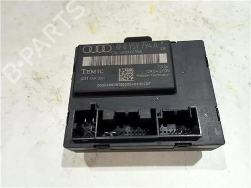 Used Comfort control module AUDI A6 C5 (4B2, 4B4) 2.5 TDI quattro (180 hp) 23922033