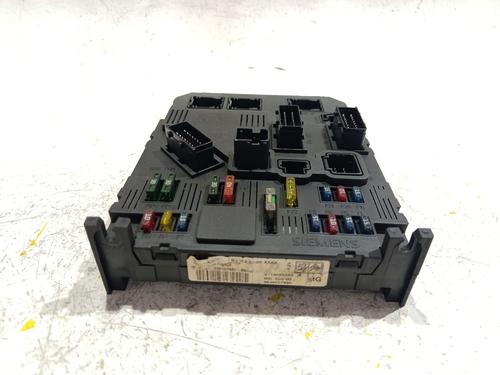 Used Fuse box Fuse box LAND ROVER DISCOVERY V VAN (L462) 2.0 Sd4 4x4 (241 hp) 40279288 40279288