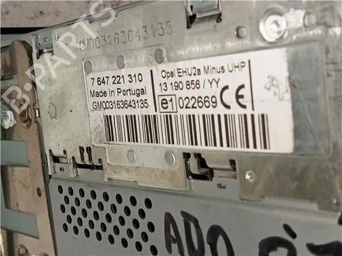 Bilradio OPEL ASTRA H GTC (A04) 1.9 CDTi (L08) | BP23912884E6 