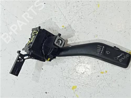 Used Switch VW TIGUAN (5N_) 2.0 TDI 4motion (170 hp) 23914511