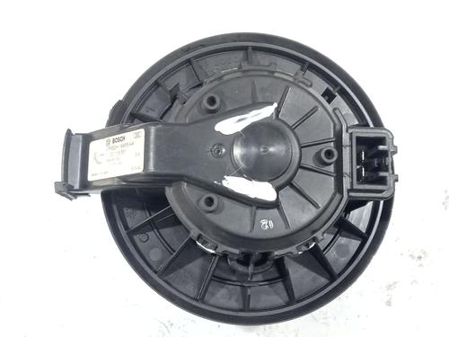 Used Heater blower motor Heater blower motor FORD FIESTA VI (CB1, CCN) 1.4 TDCi (68 hp) 36516092 36516092
