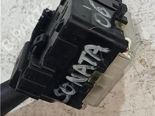 Switch HYUNDAI SONATA V (NF) 2.0 CRDi | BP23913948I30 
