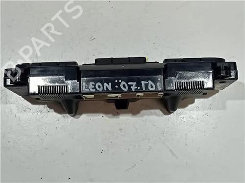 Climate control SEAT LEON (1P1) 2.0 TDI 16V | BP23932518I5 