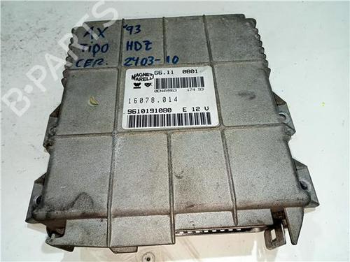 Used Electronic module CITROËN AX (ZA-_) 10 (50 hp) 23916213