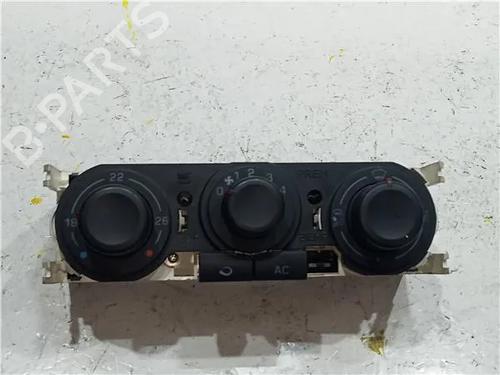 Commande Chauffage SEAT IBIZA III (6L1) 1.9 TDI (131 hp) 23914421