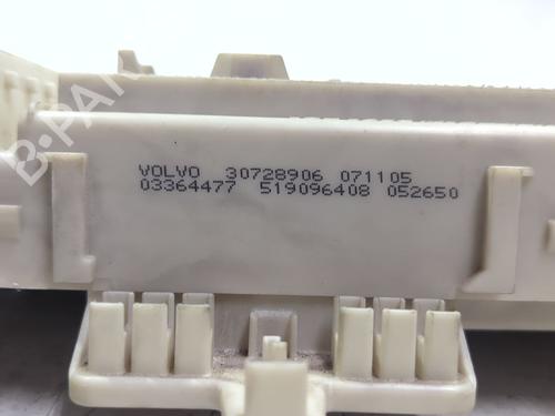 Fuse box VOLVO V50 (545) 1.6 D | BP39987662E1 - Image 6