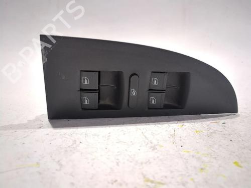 Interrupteur de vitre avant gauche SEAT LEON (1P1) 1.4 TSI (125 hp) 23903158
