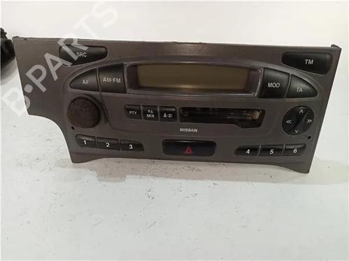 Used Radio NISSAN PRIMERA Hatchback (P12) 2.0 (140 hp) 23907457