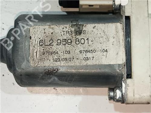 Right front window motor SEAT IBIZA III (6L1) 1.9 TDI | BP23918997E20 