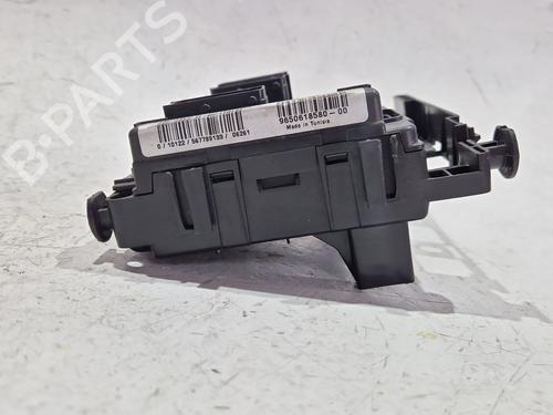 Caja reles / fusibles CITROËN BERLINGO / BERLINGO FIRST MPV (MF_, GJK_, GFK_) 1.9 D (MFWJZ) | BP30526271E1