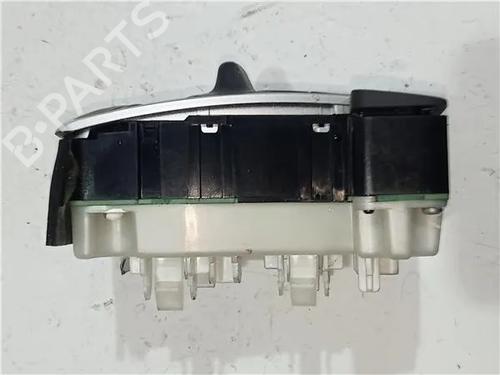 Switch RENAULT LAGUNA III (BT0/1) 2.0 dCi (BT01, BT08, BT09, BT0E, BT0K, BT12, BT1C, BT1D,... | BP23919015I30 